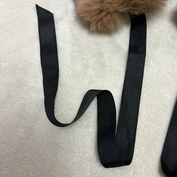 Real Rabbit Fur Collar - Picture 3 of 6